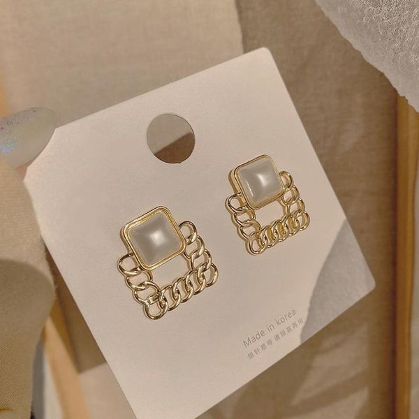 stud fashion metal chain earrings for women 2021 girls vintage geometric pearl simple korean majur jewelry accessories, Golden;silver
stud fashion metal chain earrings for women 2021 girls vintage geometric pearl simple korean majur jewelry accessories, Golden;silver