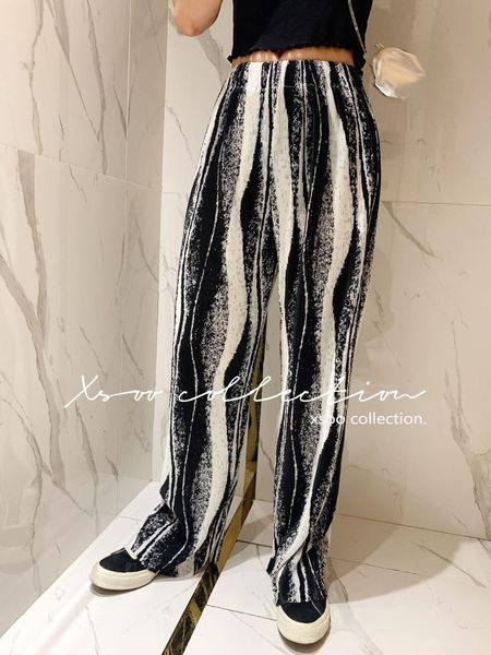 dresses miyake fashion fold black and white splash ink high straight long pants
dresses miyake fashion fold black and white splash ink high straight long pants
