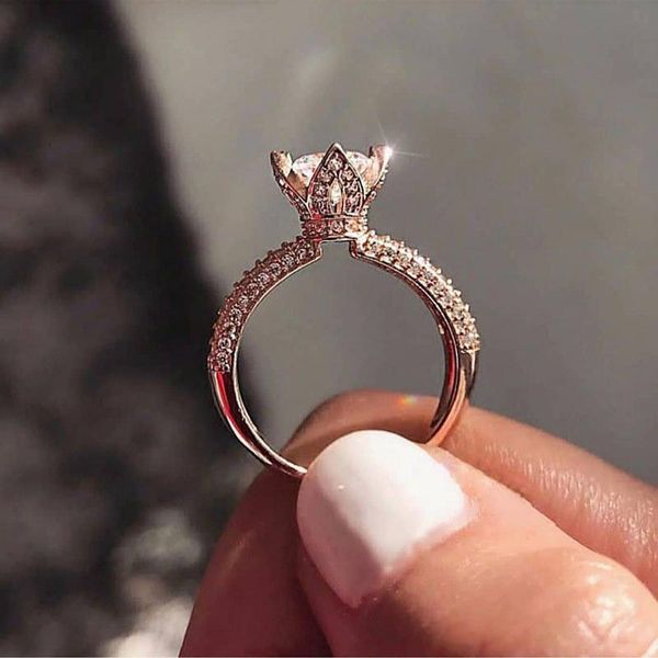 wedding rings fashion luxury four-claw carat ring aristocratic temperament sweet romantic engagement, Slivery;golden
wedding rings fashion luxury four-claw carat ring aristocratic temperament sweet romantic engagement, Slivery;golden