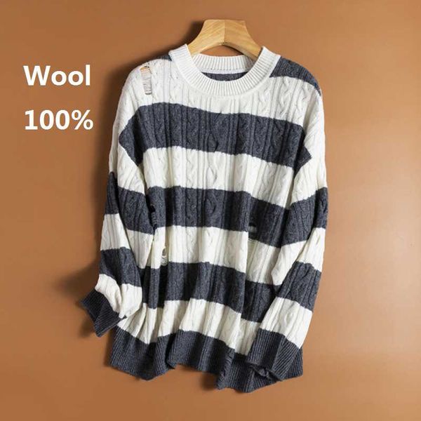 women's sweaters broken oversize, White;black