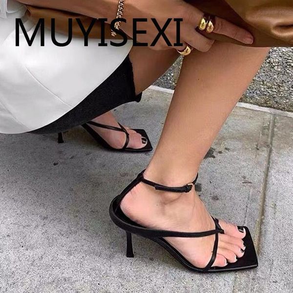 summer sandals vintage buckle women 8cm high heels square toe flip-flop cozy pure color simple style wmn26 muyisexi, Black
summer sandals vintage buckle women 8cm high heels square toe flip-flop cozy pure color simple style wmn26 muyisexi, Black