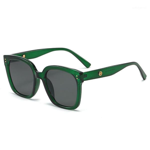 2021gm ku sunglasses star same fashion square travel on the street with all kinds of uv400, White;black
2021gm ku sunglasses star same fashion square travel on the street with all kinds of uv400, White;black