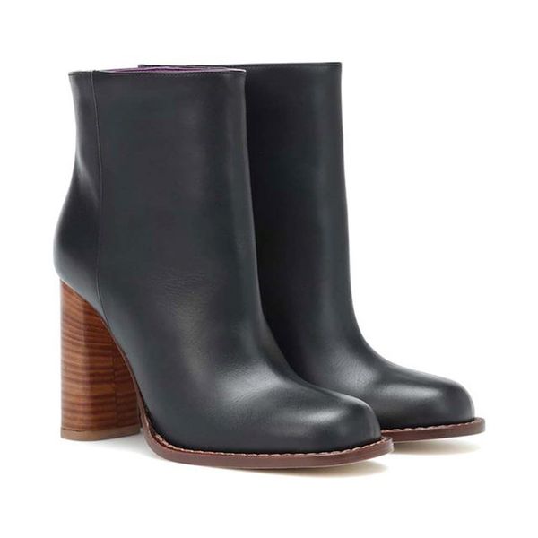 2021 winter round toes fashion black ankle boots soft leather slip on stiletto heels women shoes footwear plus size 46
2021 winter round toes fashion black ankle boots soft leather slip on stiletto heels women shoes footwear plus size 46