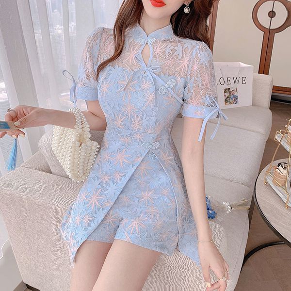 luxury cheongsam net red fashion suit women's 2021 summer style temperament hollow out improved cheongsam lace drs two-piece set, Blue;red
luxury cheongsam net red fashion suit women's 2021 summer style temperament hollow out improved cheongsam lace drs two-piece set, Blue;red