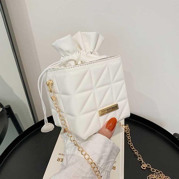 evening bags female for women handbag 2021 chain bolsas korean designer beach simple summer crossbody shoulder messenger women's bag
evening bags female for women handbag 2021 chain bolsas korean designer beach simple summer crossbody shoulder messenger women's bag
