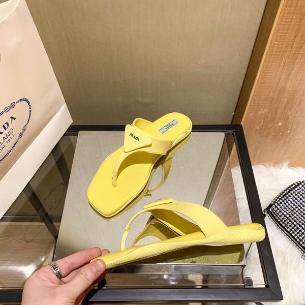 p family triangle shaped slippers 2021 summer new flat shoes with square head and open toe ysj draf, Black
p family triangle shaped slippers 2021 summer new flat shoes with square head and open toe ysj draf, Black