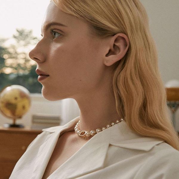 chains korean edition elegant pearl necklace metal stitching letters advanced sense retro temperament clavicle woman jewelry party gift, Silver
chains korean edition elegant pearl necklace metal stitching letters advanced sense retro temperament clavicle woman jewelry party gift, Silver