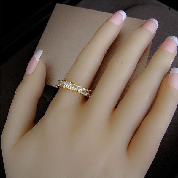 wedding rings triangle fashion cubic zirconia stones ring ,copper base band ring,wedding/party/dinner jewelry for women,r0398, Slivery;golden
wedding rings triangle fashion cubic zirconia stones ring ,copper base band ring,wedding/party/dinner jewelry for women,r0398, Slivery;golden