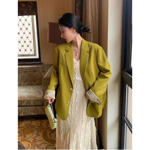 women's suits & blazers wanghong's same retro design blazer for spring 2021 leisure 100 da suit, White;black 
women's suits & blazers wanghong's same retro design blazer for spring 2021 leisure 100 da suit, White;black