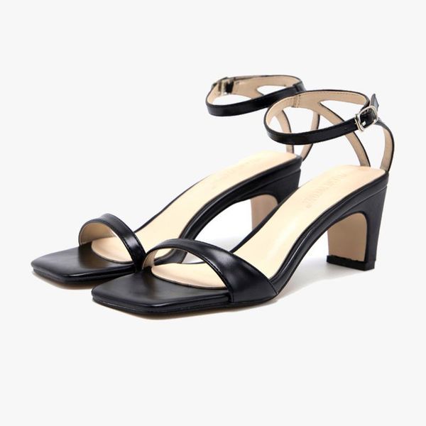 women sandals high heel gladiator buckle strap fashion shoes pu 6cm thick heels square toe black
women sandals high heel gladiator buckle strap fashion shoes pu 6cm thick heels square toe black