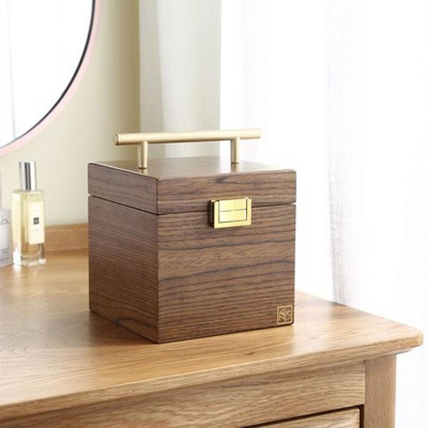 jewelry pouches, bags custom luxury leather large mirror jewellery packaging storage wooden box, Pink;blue
jewelry pouches, bags custom luxury leather large mirror jewellery packaging storage wooden box, Pink;blue