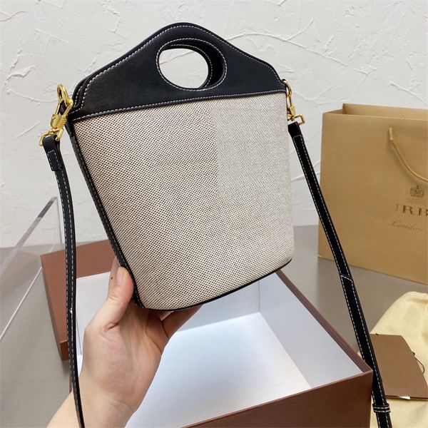 designer totes bags luxury handbag women's crossbody fashion shoulder diagonal bag softness leather ladies bucket tote
designer totes bags luxury handbag women's crossbody fashion shoulder diagonal bag softness leather ladies bucket tote