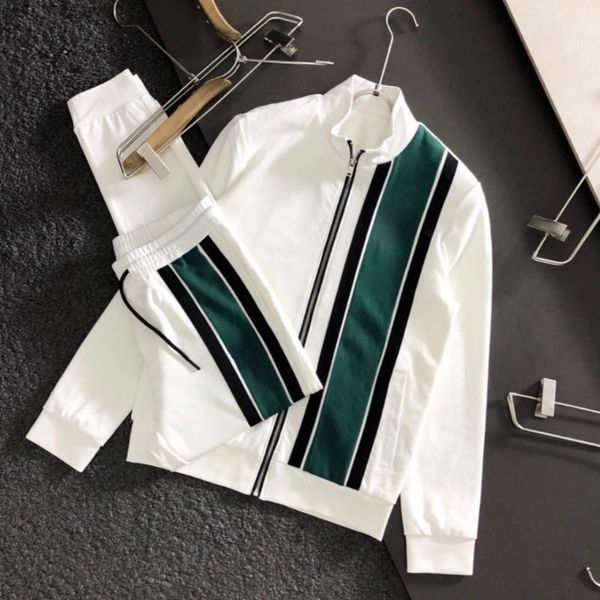 jogging clothing 2022 spring and autumn light luxury casual suit men's jacket tide ins fashion trousers sports two-piece men, Black;red
jogging clothing 2022 spring and autumn light luxury casual suit men's jacket tide ins fashion trousers sports two-piece men, Black;red