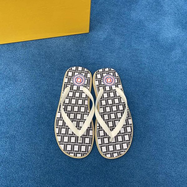 classic slippers summer man beach cartoon slippers real leather flat man flip-flops sandals l bath men slippers large size 38-45, Black
classic slippers summer man beach cartoon slippers real leather flat man flip-flops sandals l bath men slippers large size 38-45, Black