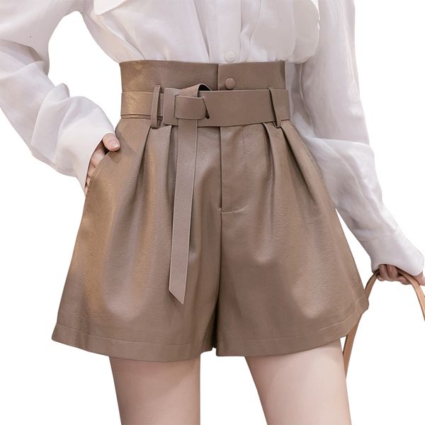 short women's synthetic fur high waist belt, wide leg shorts, elegant, black, autumn and winter, 2021, White;black
short women's synthetic fur high waist belt, wide leg shorts, elegant, black, autumn and winter, 2021, White;black
