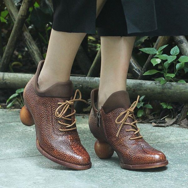 boots original leather handmade ankle women high heeled shoes pointed toe women's autumn winter 2021, Black
boots original leather handmade ankle women high heeled shoes pointed toe women's autumn winter 2021, Black