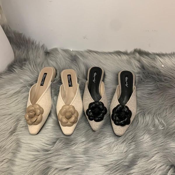 fashion summer shoes elegant comfortable mules female flower design point toe slippers footwear ladies b338, Black
fashion summer shoes elegant comfortable mules female flower design point toe slippers footwear ladies b338, Black