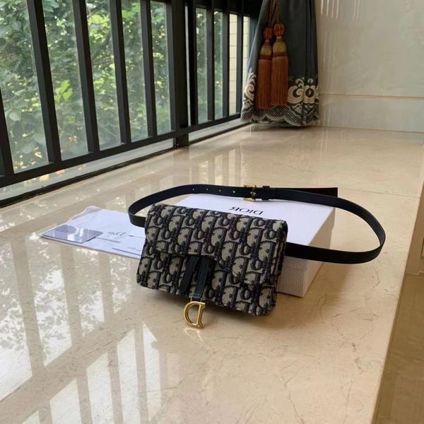 family camera women's shoulder d bag fashion brand new canvas waist messenger backpack printed
family camera women's shoulder d bag fashion brand new canvas waist messenger backpack printed