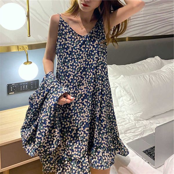 2021 summer chic floral suit coat loose adjustable home suspender nightgown, Black;gray
2021 summer chic floral suit coat loose adjustable home suspender nightgown, Black;gray