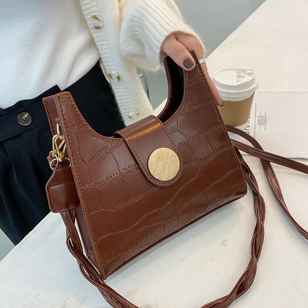 french popular armpit bag crocodile one-shoulder new female pattern 2021 ins messenger texture western-style net red ekvsj
french popular armpit bag crocodile one-shoulder new female pattern 2021 ins messenger texture western-style net red ekvsj