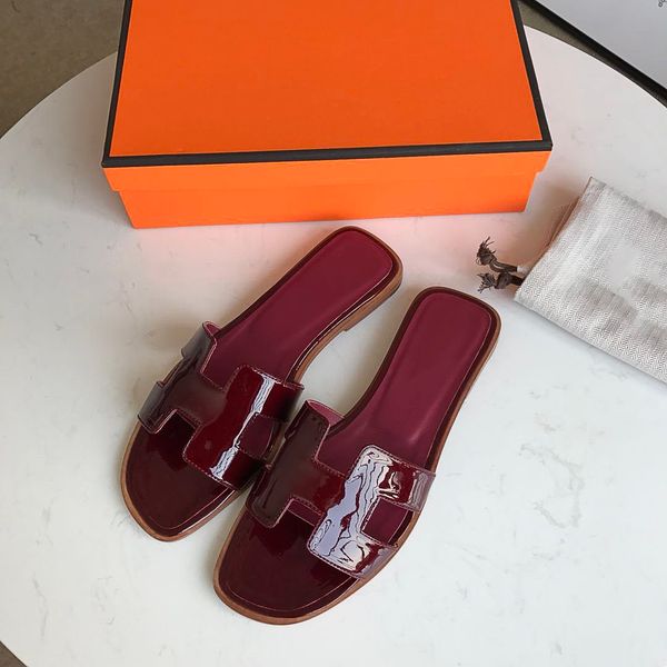 2021 women slippers fashion sandals summer girls beach slides designer luxury designer classic pure color lady slippers size eu34-eu42, Black
2021 women slippers fashion sandals summer girls beach slides designer luxury designer classic pure color lady slippers size eu34-eu42, Black