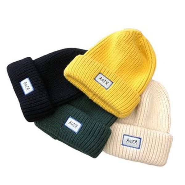 berets female autumn and winter huge black wool cap, big head round cold cap coarse knitting, Blue;gray
berets female autumn and winter huge black wool cap, big head round cold cap coarse knitting, Blue;gray