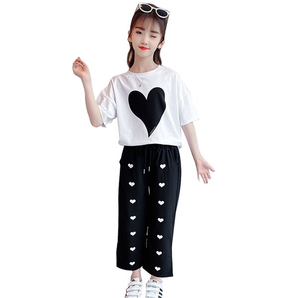 clothes for girls heart tshirt + short casual style tracksuit summer children's 210527, White
clothes for girls heart tshirt + short casual style tracksuit summer children's 210527, White
