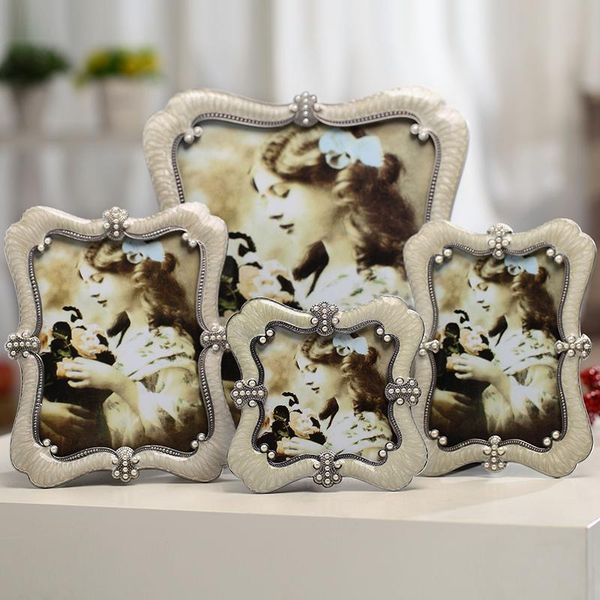 frames antique pewter white pearls metal tablepo frame european silver bronze red 4x4, 4x6, 5x7, 8x10 inches set
frames antique pewter white pearls metal tablepo frame european silver bronze red 4x4, 4x6, 5x7, 8x10 inches set