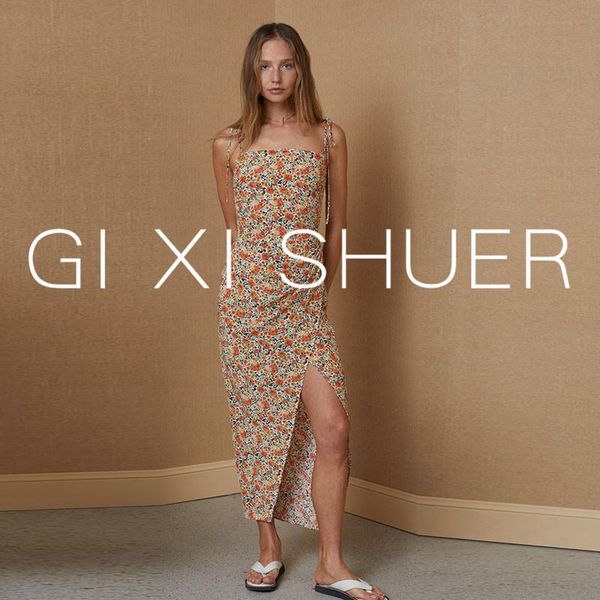 casual dresses silk dress women's summer style suspender one-way neck self-cultivation retro pastoral printing holiday slit 2021, Black;gray
casual dresses silk dress women's summer style suspender one-way neck self-cultivation retro pastoral printing holiday slit 2021, Black;gray