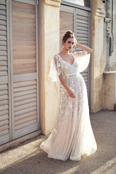 2021 new women's evening dress long bat sleeve lace v neck halter slim party dress y1006, Black;gray
2021 new women's evening dress long bat sleeve lace v neck halter slim party dress y1006, Black;gray