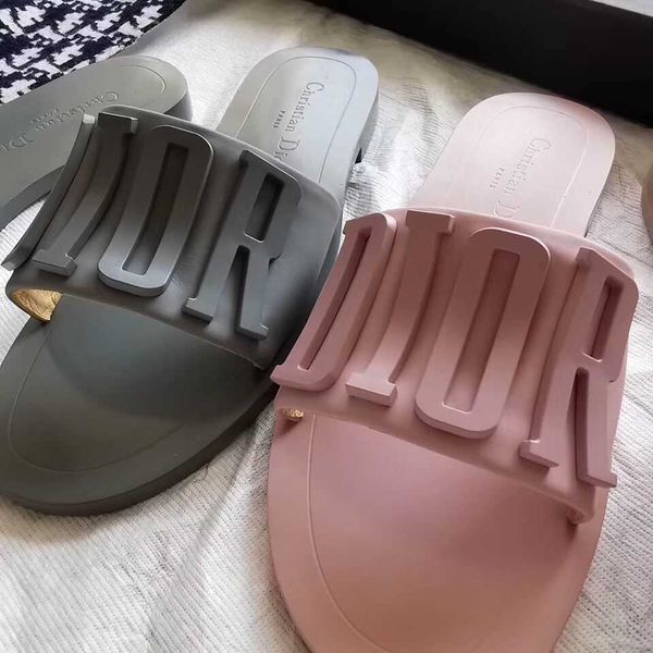 metal letter flat slippers women's summer 2020 new net red leather casual flip flop beach sandals ysj, Black
metal letter flat slippers women's summer 2020 new net red leather casual flip flop beach sandals ysj, Black