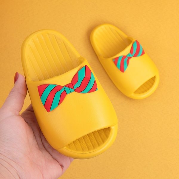 bowknot children's slippers integrated sole soft surface japan and south korea summer baby sandals, Black;red
bowknot children's slippers integrated sole soft surface japan and south korea summer baby sandals, Black;red