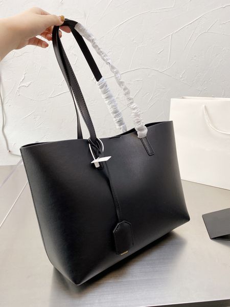 quality 2022 shopping bags luxurys designers ladies high handbag women fashion mother handbags large capacity mommy bag shoulder wallet purs
quality 2022 shopping bags luxurys designers ladies high handbag women fashion mother handbags large capacity mommy bag shoulder wallet purs