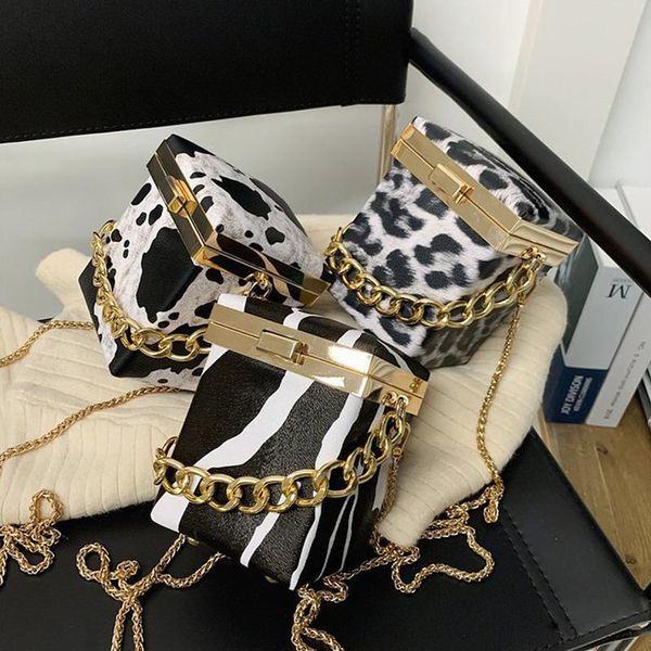 evening bags 2021 fashion design cow print leather box unique handbags purses women clutch bag for ladies
evening bags 2021 fashion design cow print leather box unique handbags purses women clutch bag for ladies
