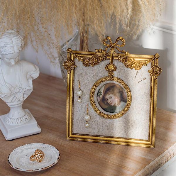 french squear golden metal bow po frame baroque table room decoration deskornaments birthday christmas wedding craft gift frames
french squear golden metal bow po frame baroque table room decoration deskornaments birthday christmas wedding craft gift frames