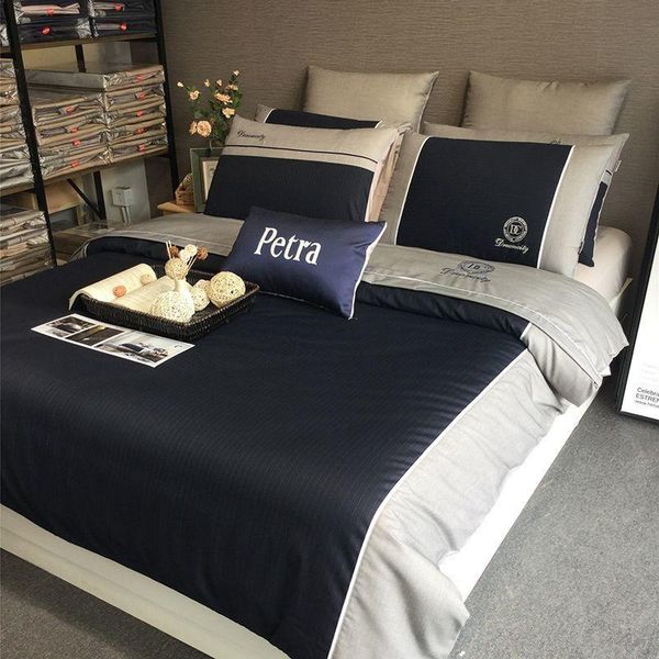 bedding sets 6pcs blue gray patchwork duvet cover set for him 100%cotton sateen silky soft premium quality bed sheet pillowcases
bedding sets 6pcs blue gray patchwork duvet cover set for him 100%cotton sateen silky soft premium quality bed sheet pillowcases