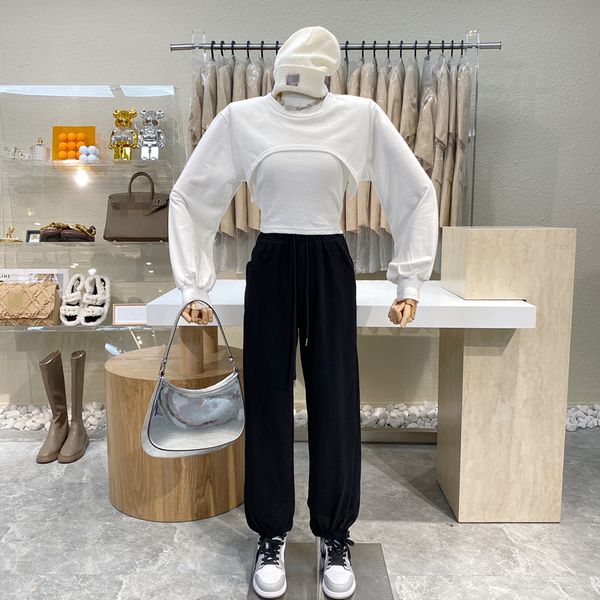 capri prepy niche sleeve design shirt with midriff short suspenders + black belt high waist cordon suit trousers straight, Black;white
capri prepy niche sleeve design shirt with midriff short suspenders + black belt high waist cordon suit trousers straight, Black;white