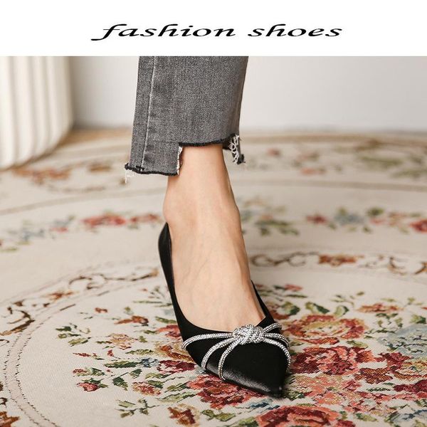 dress shoes 2021 luxury rhinestone cross bow-knot design fashion high heels women pumps classic stiletto party, Black
dress shoes 2021 luxury rhinestone cross bow-knot design fashion high heels women pumps classic stiletto party, Black