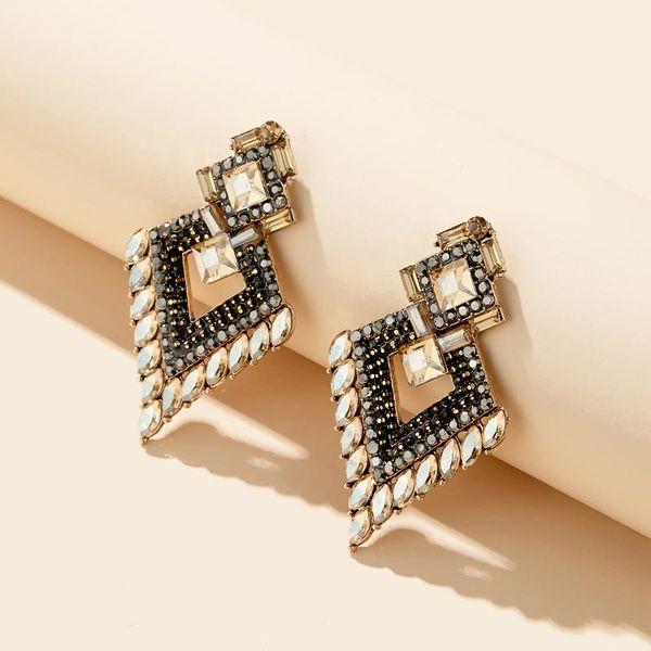 dangle & chandelier luxury crystal stone drop earrings for women elegant geometry hollow rhinestone metal earring wedding jewelry 141, Silver
dangle & chandelier luxury crystal stone drop earrings for women elegant geometry hollow rhinestone metal earring wedding jewelry 141, Silver