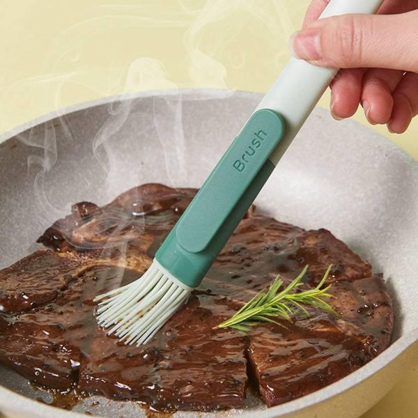 tools & accessories silicone barbecue oil brush portable heat resistant pastry baking pancake bbq camping kitchen gadgets
tools & accessories silicone barbecue oil brush portable heat resistant pastry baking pancake bbq camping kitchen gadgets