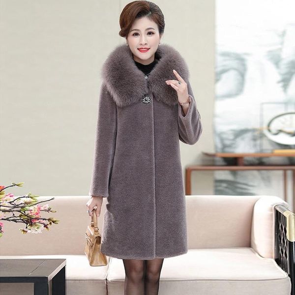 women's fur & faux natural real women coat with hood luxury female jacket thicken warm fashion winter genuine coats x551, Black
women's fur & faux natural real women coat with hood luxury female jacket thicken warm fashion winter genuine coats x551, Black