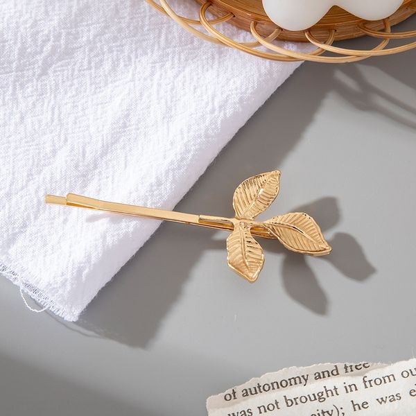 VLGi net red pin female clips korean back simple style edge headdress barrettes broken hair bangs clip sweet hairpin headdress, Golden;silver
VLGi net red pin female clips korean back simple style edge headdress barrettes broken hair bangs clip sweet hairpin headdress, Golden;silver