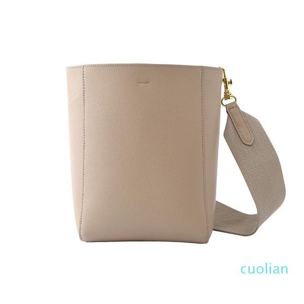 sangle bucket wide strap shoulder tote tote commuter bag triomphe designer cowhide women handbags e20p#2512
sangle bucket wide strap shoulder tote tote commuter bag triomphe designer cowhide women handbags e20p#2512