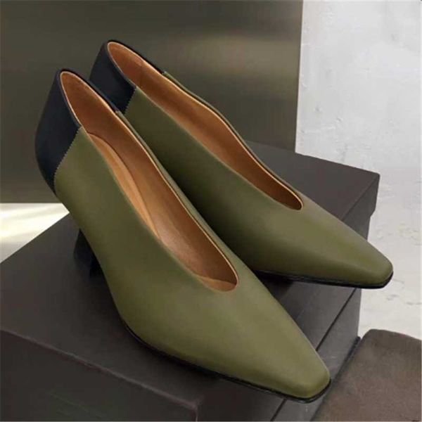 dress shoes retro square toe soft leather single all-match fashionable and comfortable shallow mouth sole heel women's, Black
dress shoes retro square toe soft leather single all-match fashionable and comfortable shallow mouth sole heel women's, Black