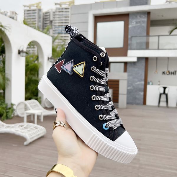 2022high-end brand designer early spring women canvas shoes lace-up flat high- luxury low-tennis shoes trai
2022high-end brand designer early spring women canvas shoes lace-up flat high- luxury low-tennis shoes trai