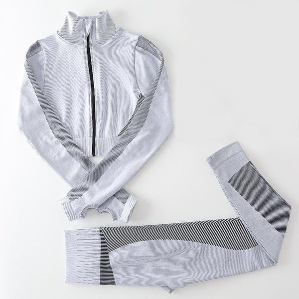 yoga outfit seamless women set high waist running leggings & long sleeve zipper 2pcs gym sportswear workout fitness suits
yoga outfit seamless women set high waist running leggings & long sleeve zipper 2pcs gym sportswear workout fitness suits