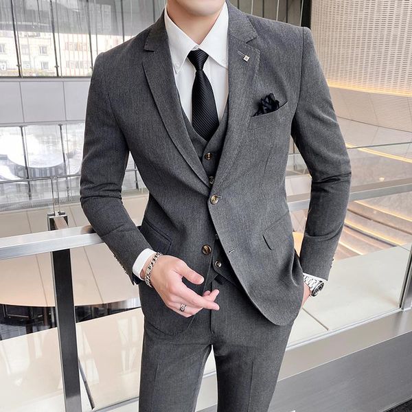 men's suits & blazers 2021 style solid color suit three-piece self-cultivation business formal wear, White;black
men's suits & blazers 2021 style solid color suit three-piece self-cultivation business formal wear, White;black