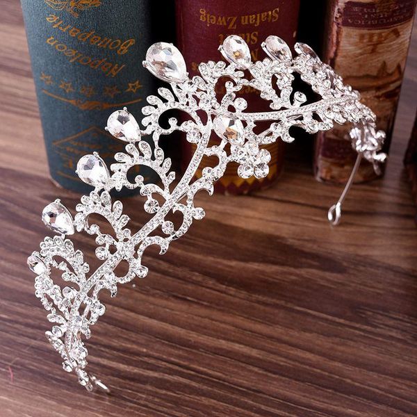 hair clips & barrettes luxurious bride crystal rhinestone crown for daughter princess european ornament alloy shiny wedding party hairband a, Golden;silver
hair clips & barrettes luxurious bride crystal rhinestone crown for daughter princess european ornament alloy shiny wedding party hairband a, Golden;silver