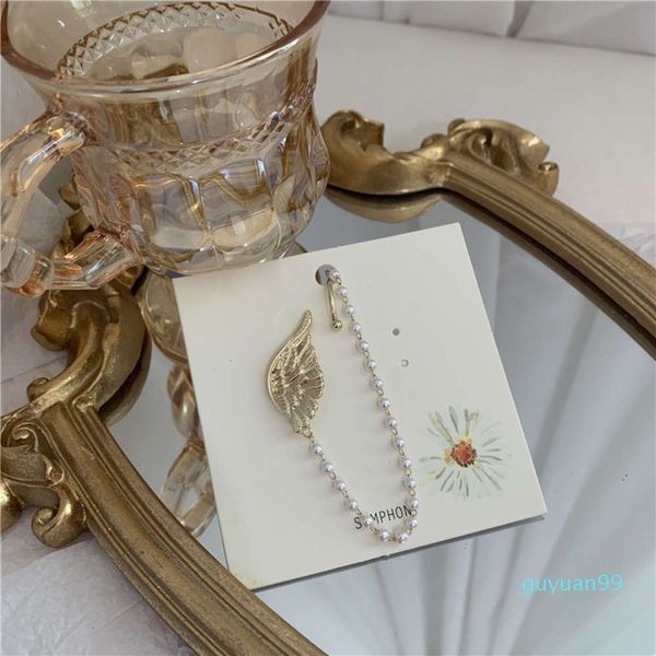 south korea dongdamen baggg french angel wings pearl earrings integrated clip without ear bone, Silver
south korea dongdamen baggg french angel wings pearl earrings integrated clip without ear bone, Silver