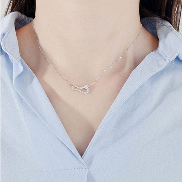 luxury white diamond pendant lady long crystal clavicle chain women custom jewelry necklaces set silver luxury designer chains style for wom
luxury white diamond pendant lady long crystal clavicle chain women custom jewelry necklaces set silver luxury designer chains style for wom